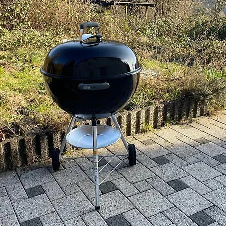 Ein Traum Am Waldrand Apartmán *